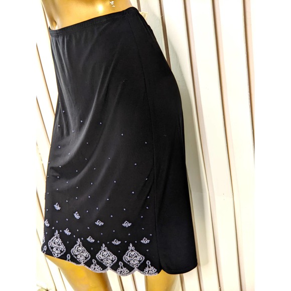 MSK Dresses & Skirts - MSK Black Polyester Pencil Skirt Sequin Bead Embellish Pull On Womens Y2K Medium